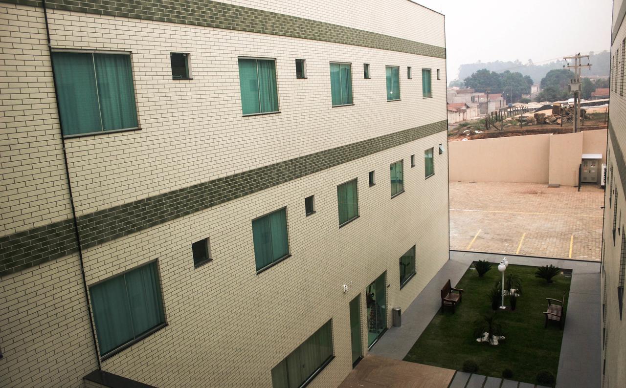 Vera Cruz Business Hotel Acailandia Buitenkant foto